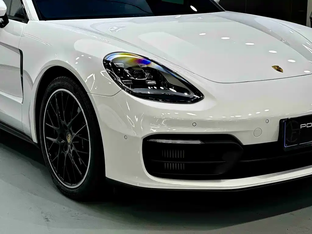 Porsche Panamera — миниатюра 10