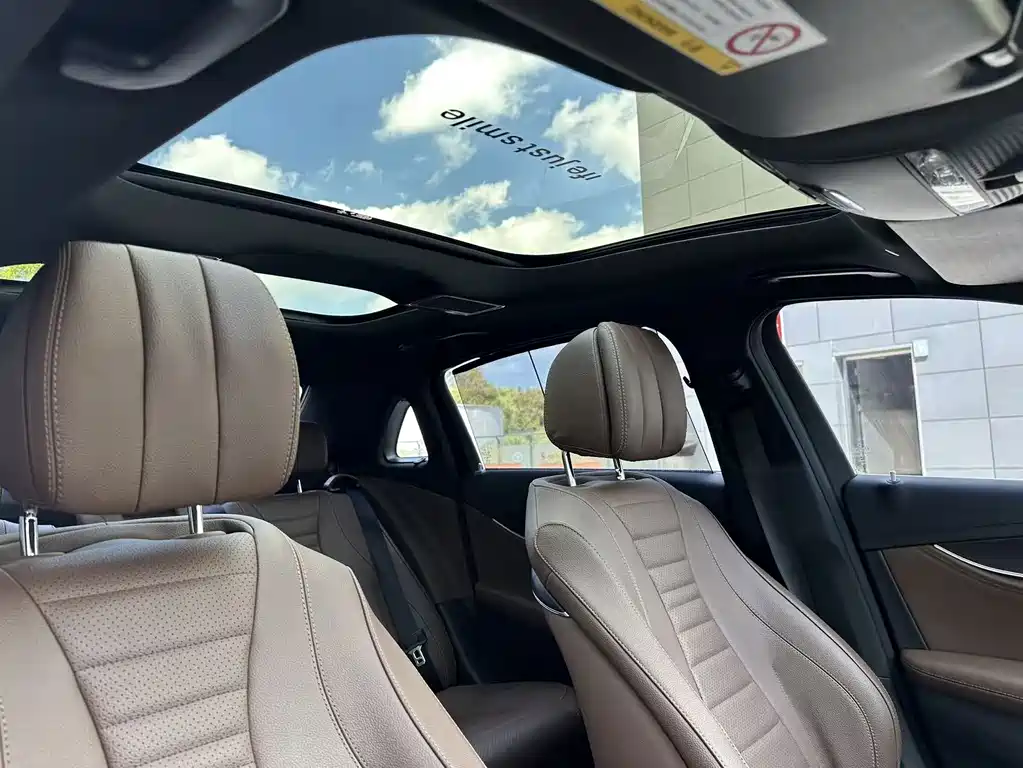 Mercedes-Benz E-Class — миниатюра 34