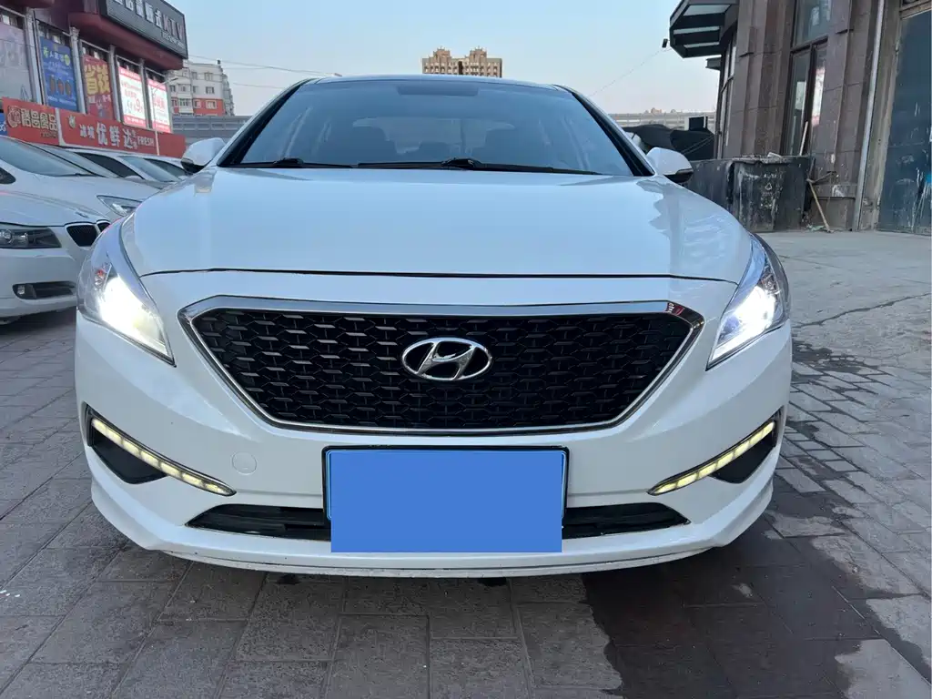 Hyundai Sonata — миниатюра 2