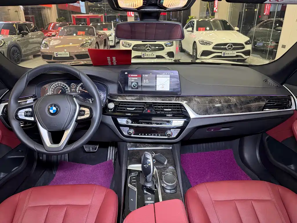 BMW 5 Series — миниатюра 18