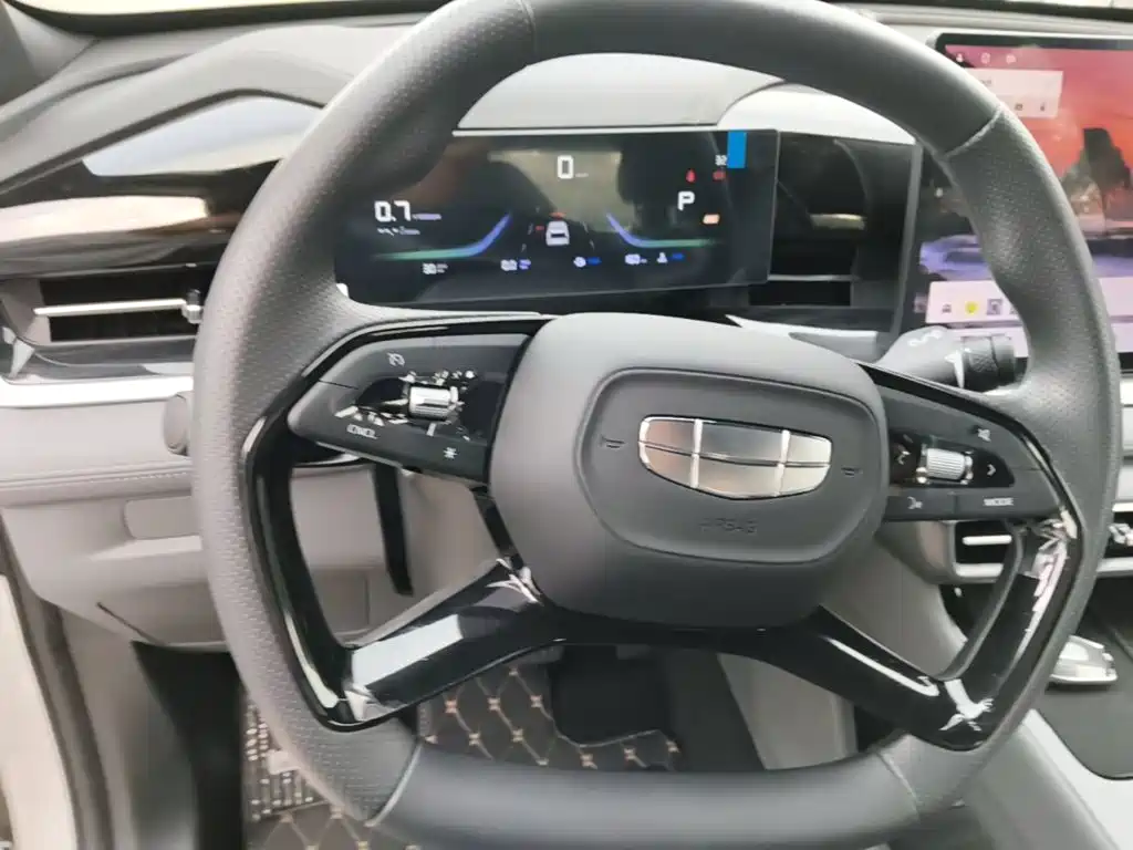 Geely Boyue — миниатюра 11