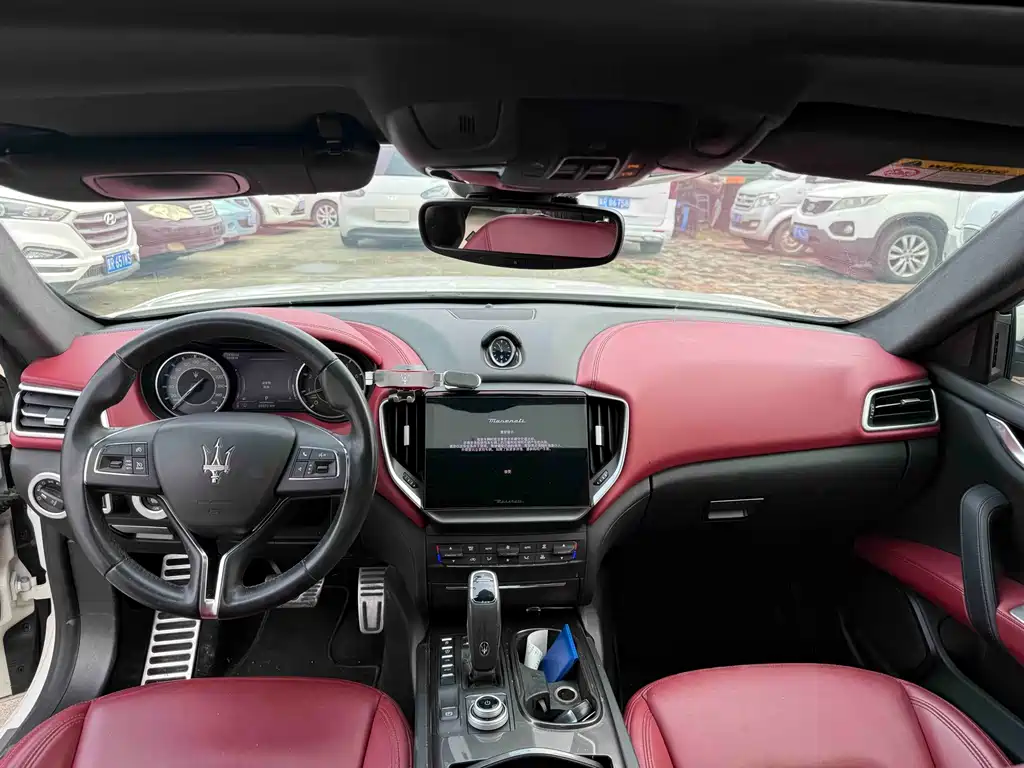 Maserati Ghibli — миниатюра 9