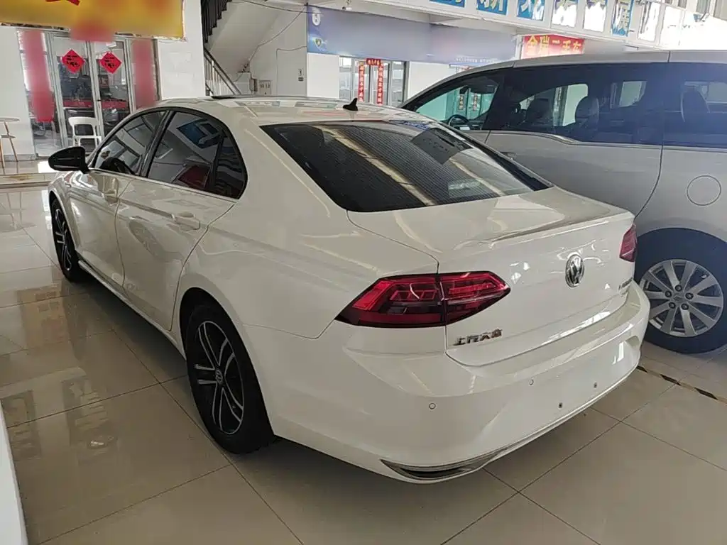 Volkswagen Lamando — миниатюра 5