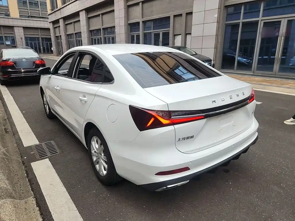 Roewe i5 — миниатюра 5