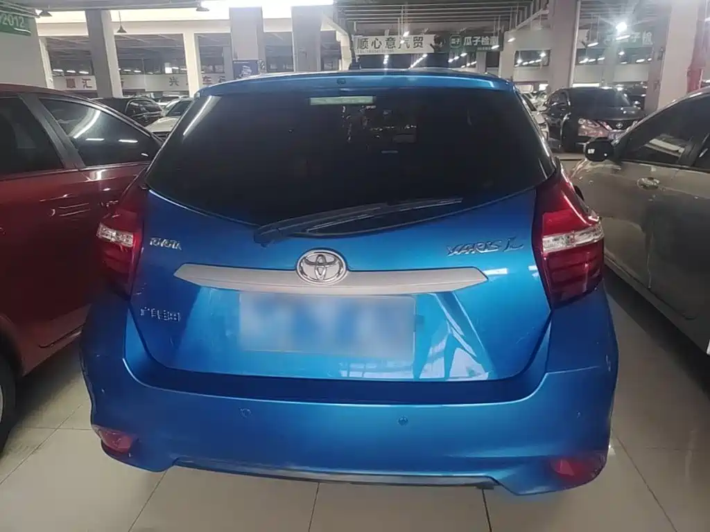 Toyota Yaris L — миниатюра 6