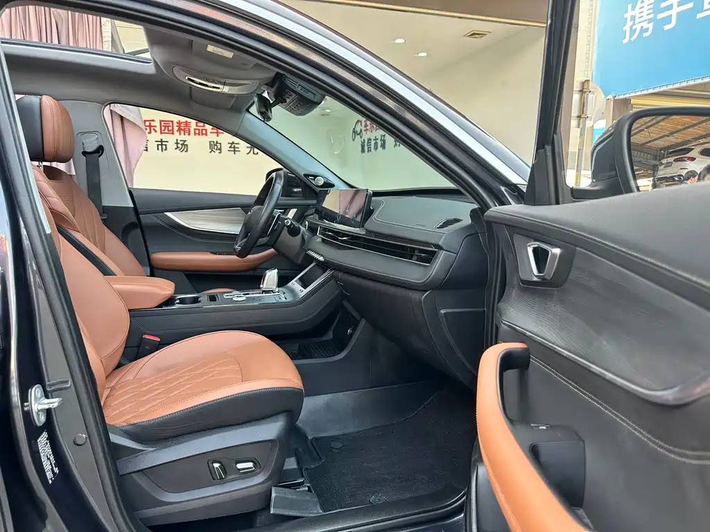 CHERY TIGGO 8 PLUS