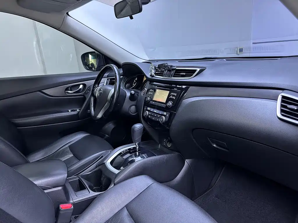 Nissan X-Trail — миниатюра 11