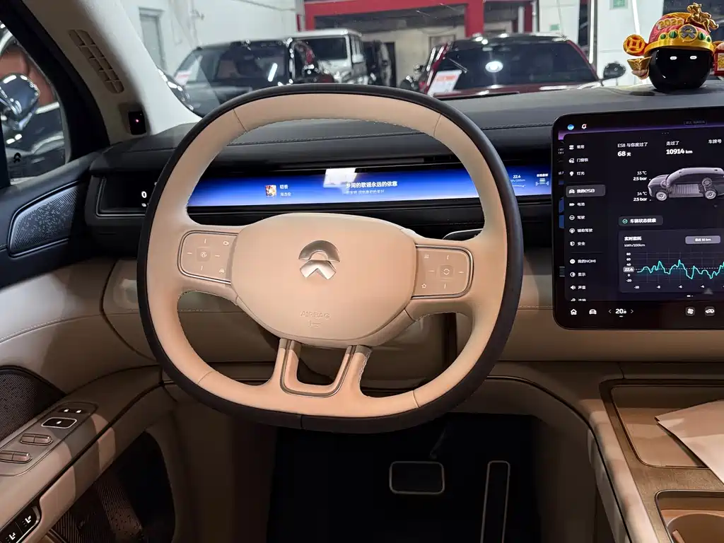 NIO ES8 — миниатюра 13