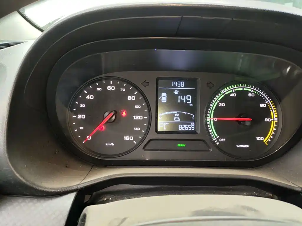 Roewe Clever — миниатюра 12