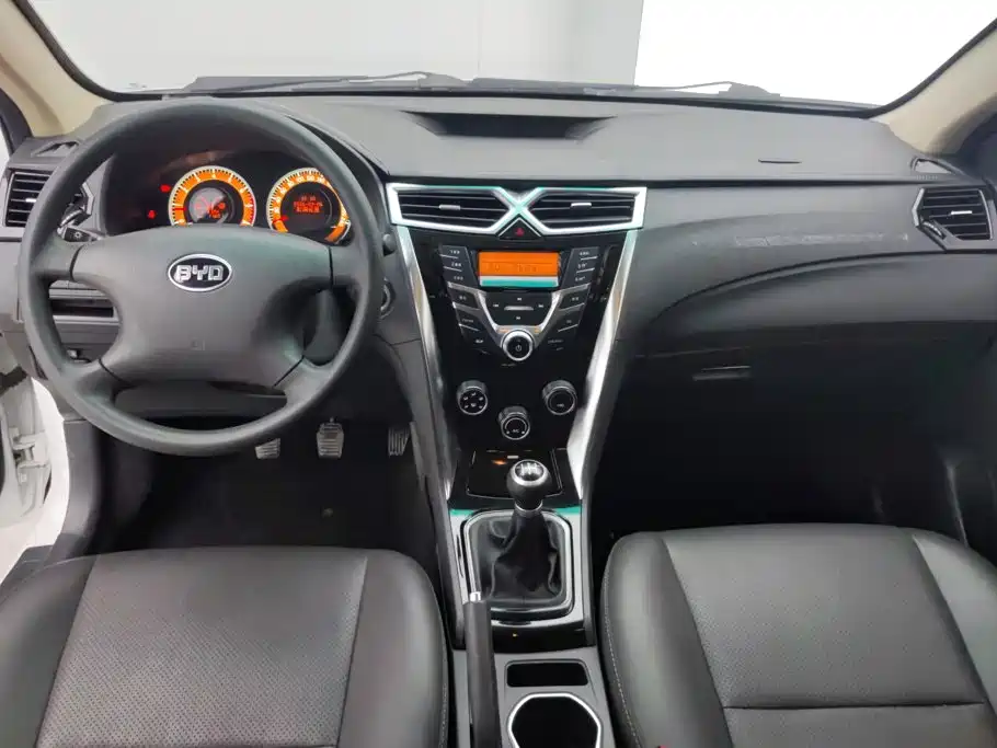 BYD F3 — миниатюра 12