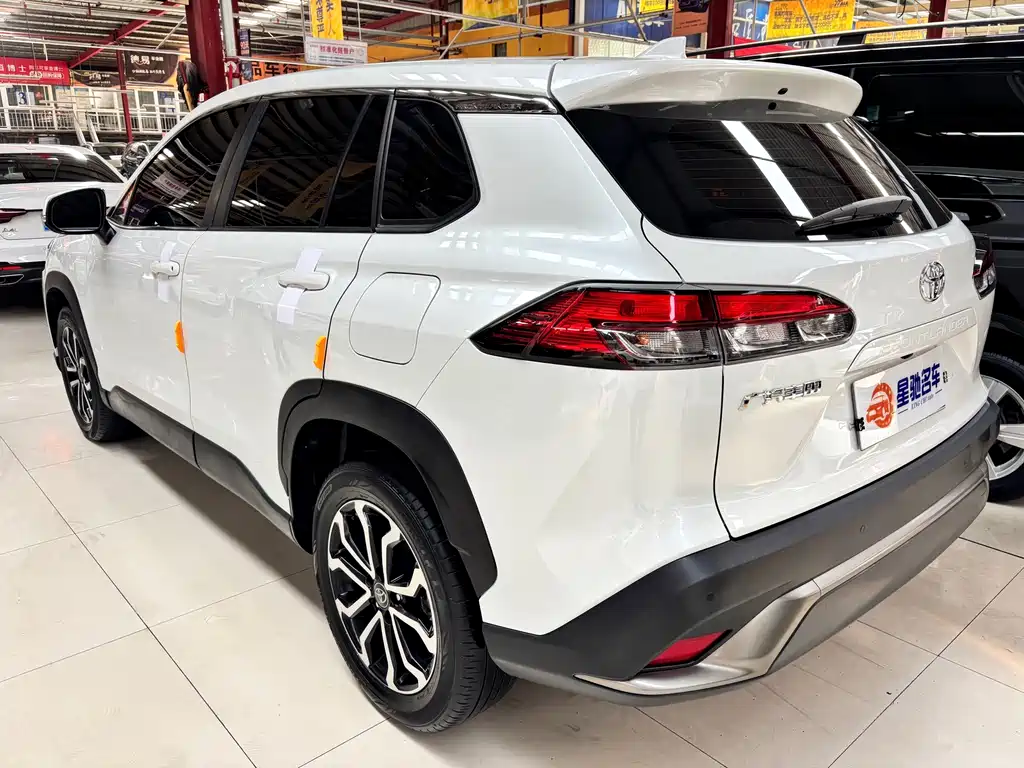 Toyota Frontlander — миниатюра 12