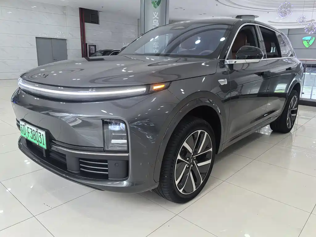 Li Auto L7