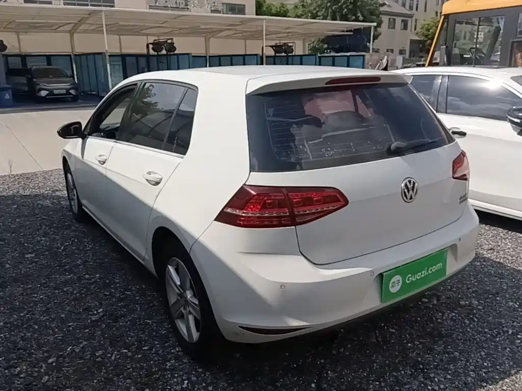 Volkswagen Golf — миниатюра 5