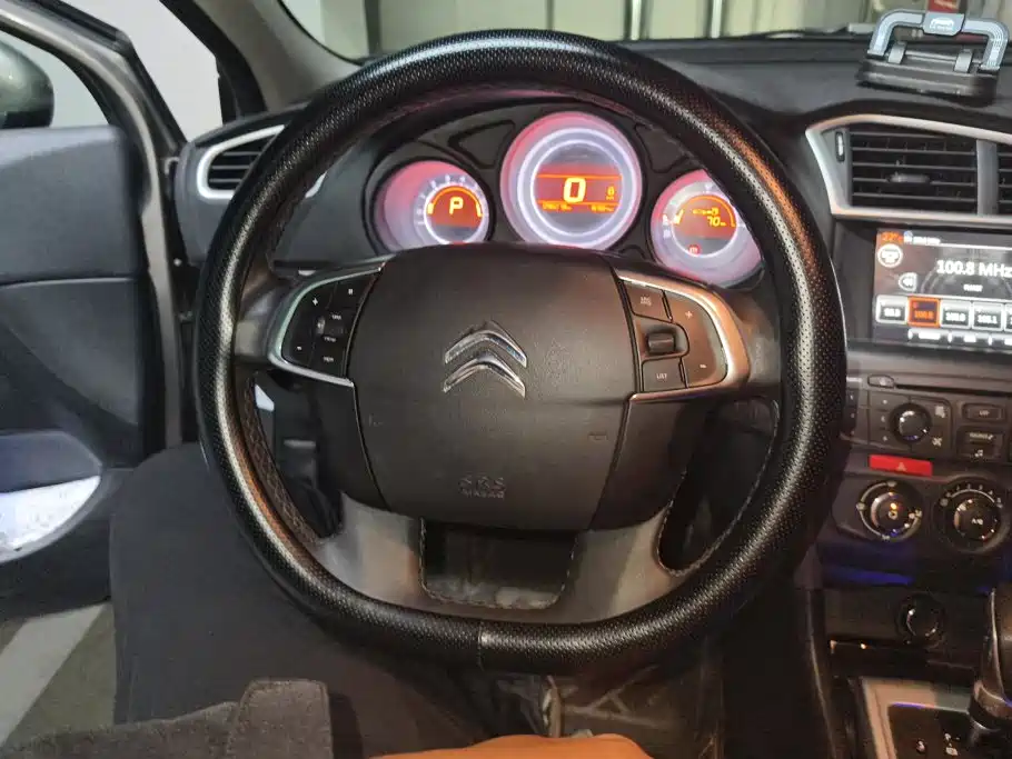 Citroen C4L — миниатюра 15