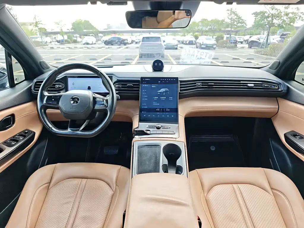 NIO ES6 — миниатюра 7