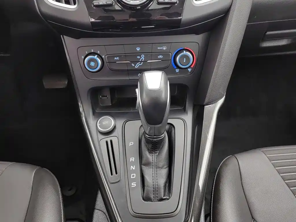 Ford Focus — миниатюра 13