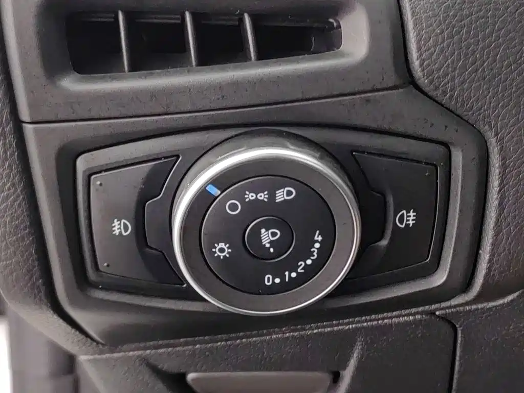 Ford Focus — миниатюра 21