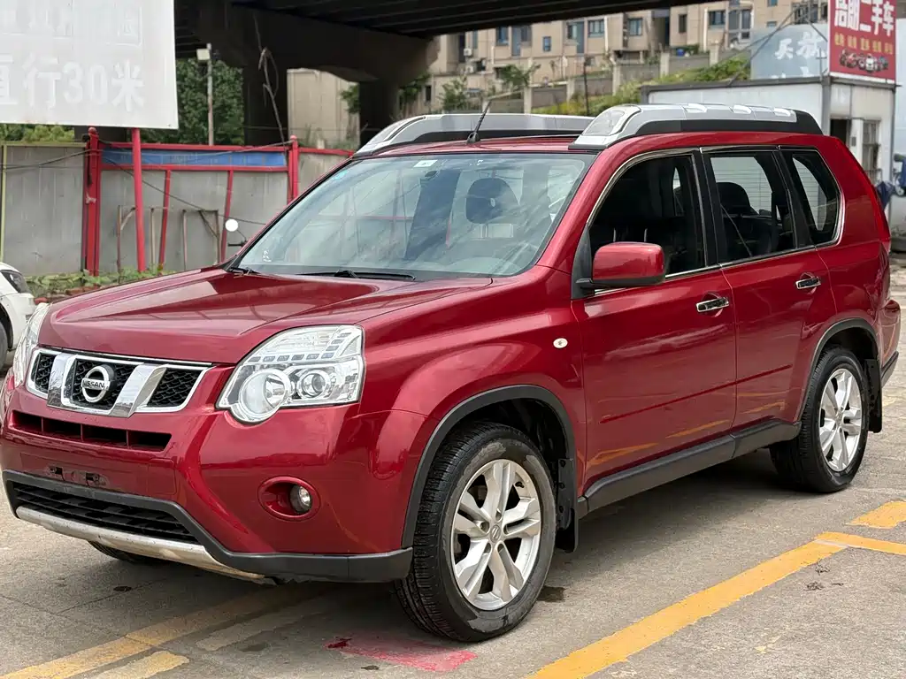 Nissan X-Trail 2014