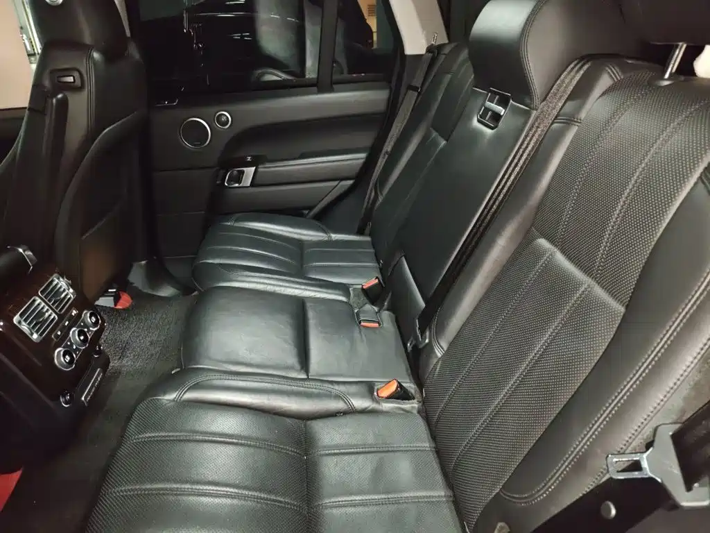 Land Rover Range Rover — миниатюра 15