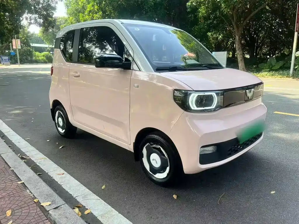 Wuling MINIEV — миниатюра 4