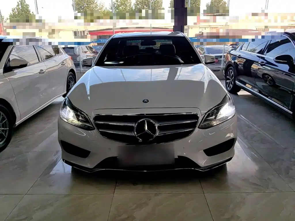 Mercedes-Benz E-Class — миниатюра 3
