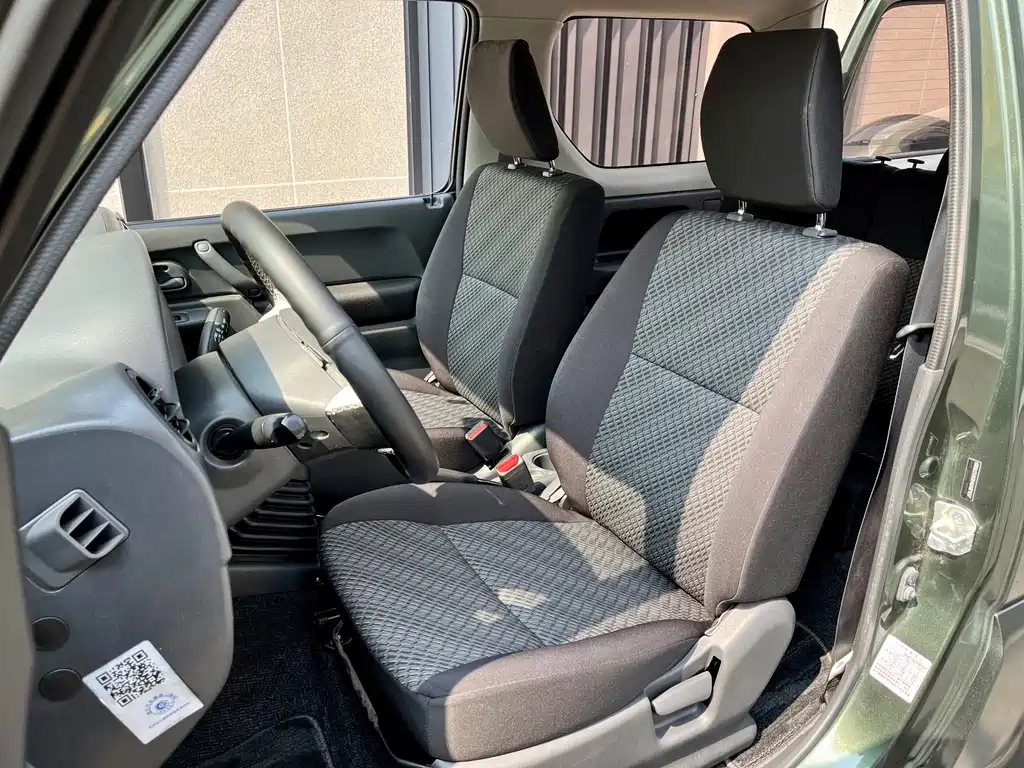 Suzuki Jimny — миниатюра 11