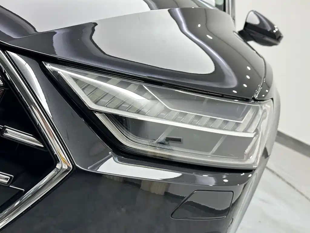 Audi A7L — миниатюра 22