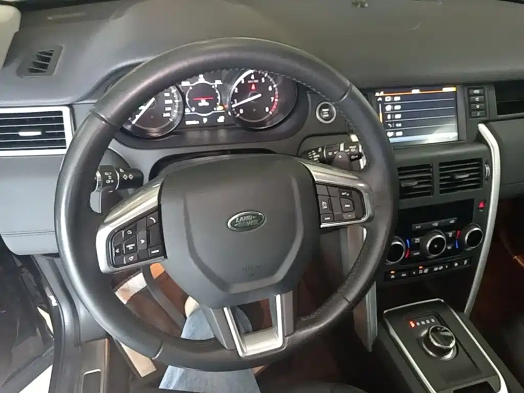 Land Rover Discovery Sport — миниатюра 11