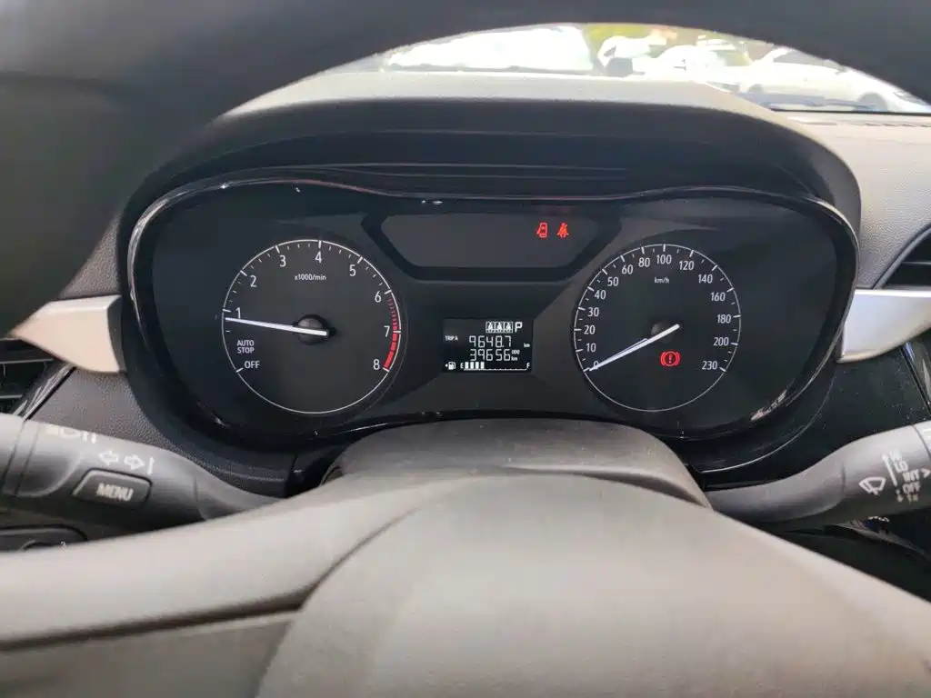 Buick Excelle — миниатюра 7