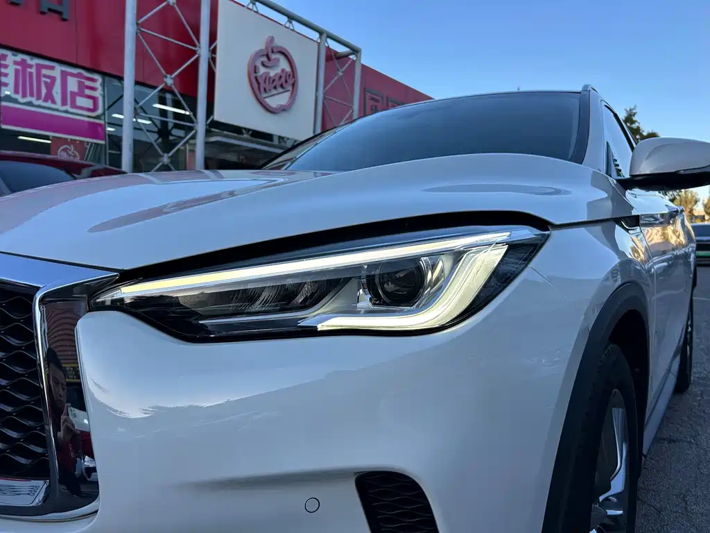 Infiniti QX50 — миниатюра 5