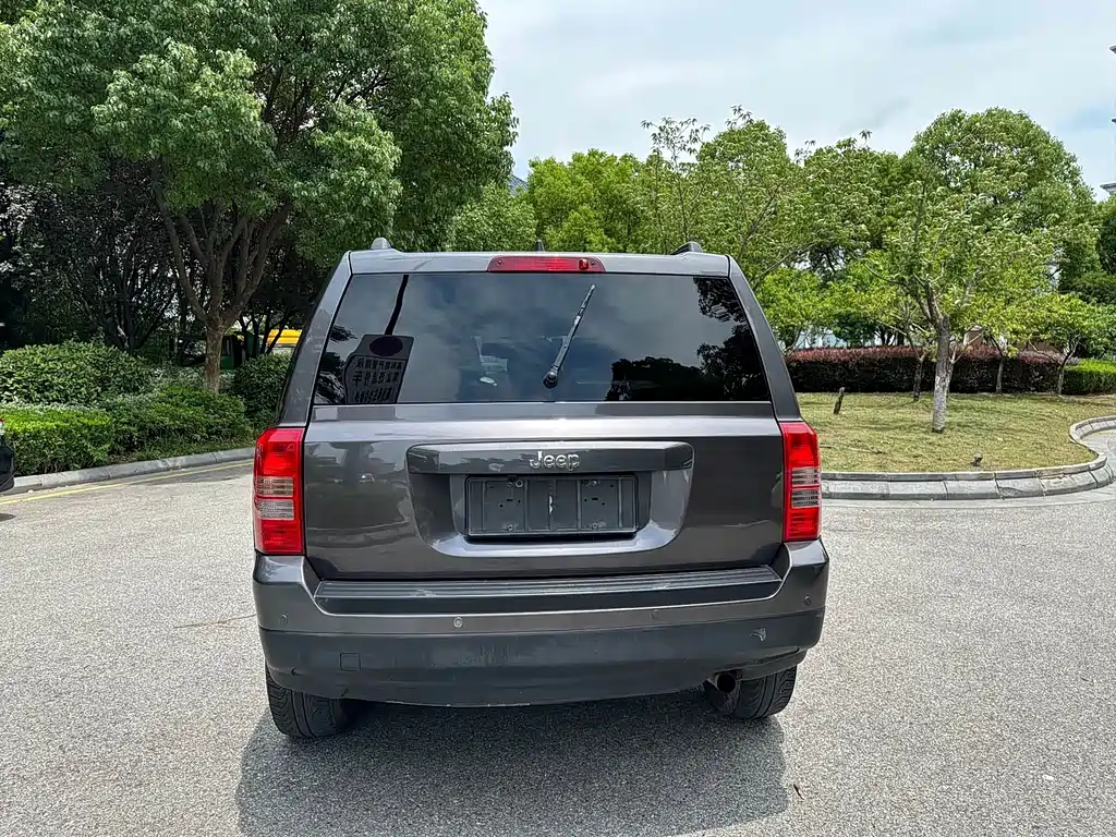 Jeep Patriot — миниатюра 6