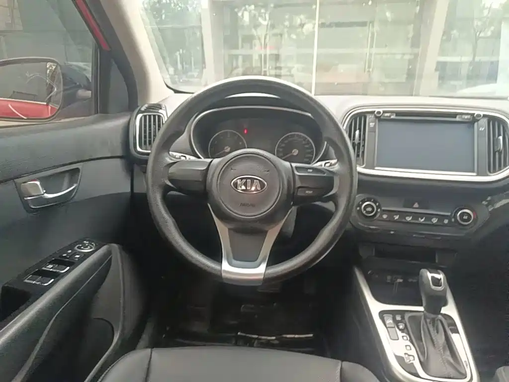 Kia KX3 — миниатюра 11