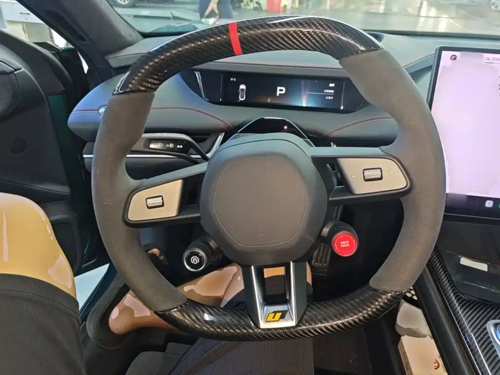 Xiaomi SU7 Ultra — миниатюра 11