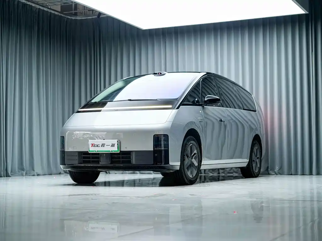 Li Auto Li MEGA — миниатюра 3