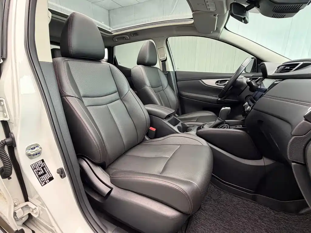 Nissan Qashqai — миниатюра 19