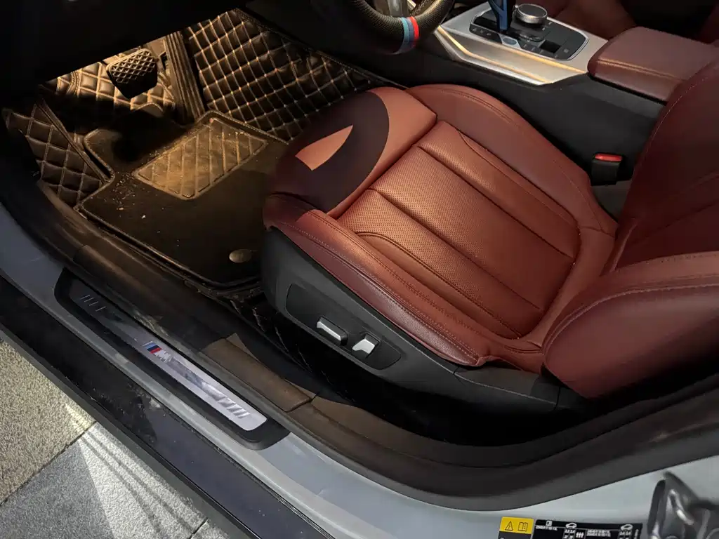 BMW i4 — миниатюра 18