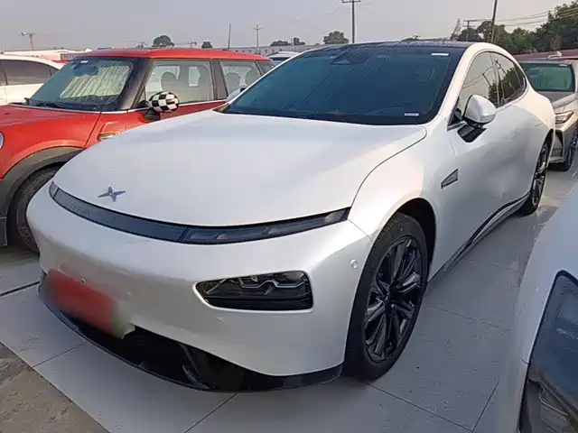XPeng P7