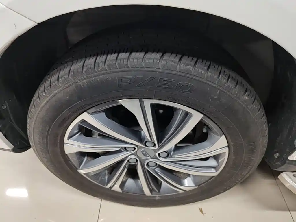 Geely Vision X6 — миниатюра 23