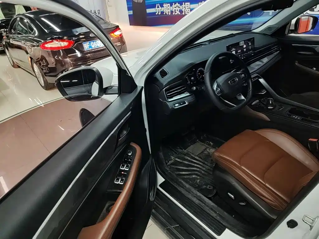Geely Vision X6 — миниатюра 16