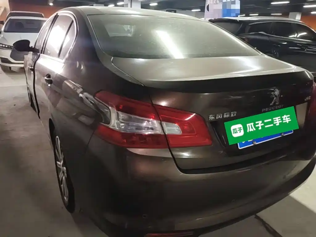Peugeot 408 — миниатюра 5