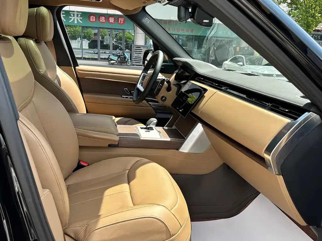 Land Rover Range Rover — миниатюра 9
