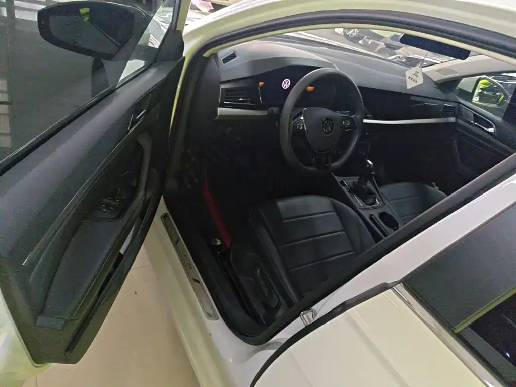 Volkswagen Lavida — миниатюра 16