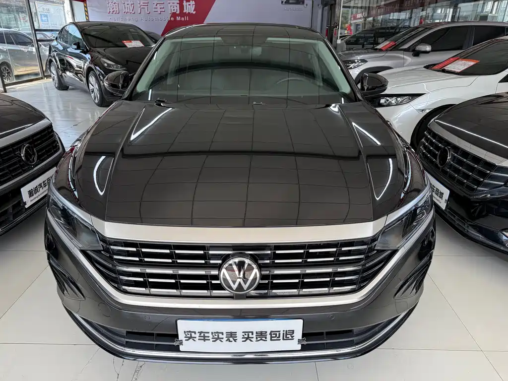 Volkswagen Passat 2023 330TSI Elite