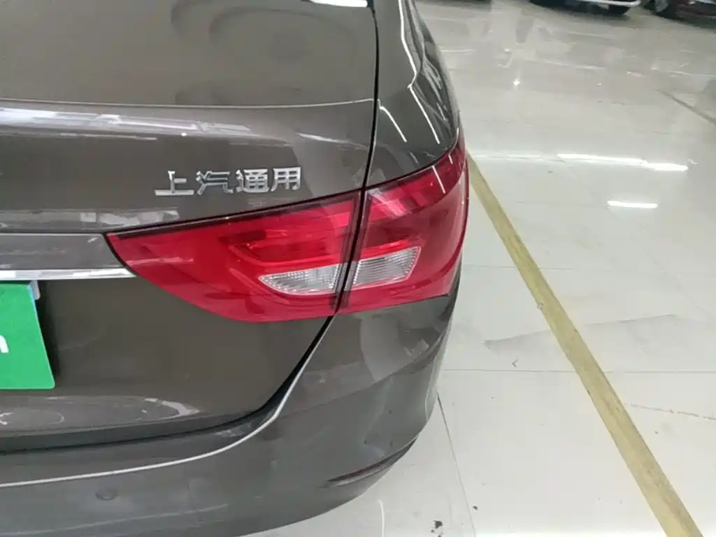 Buick Excelle — миниатюра 8