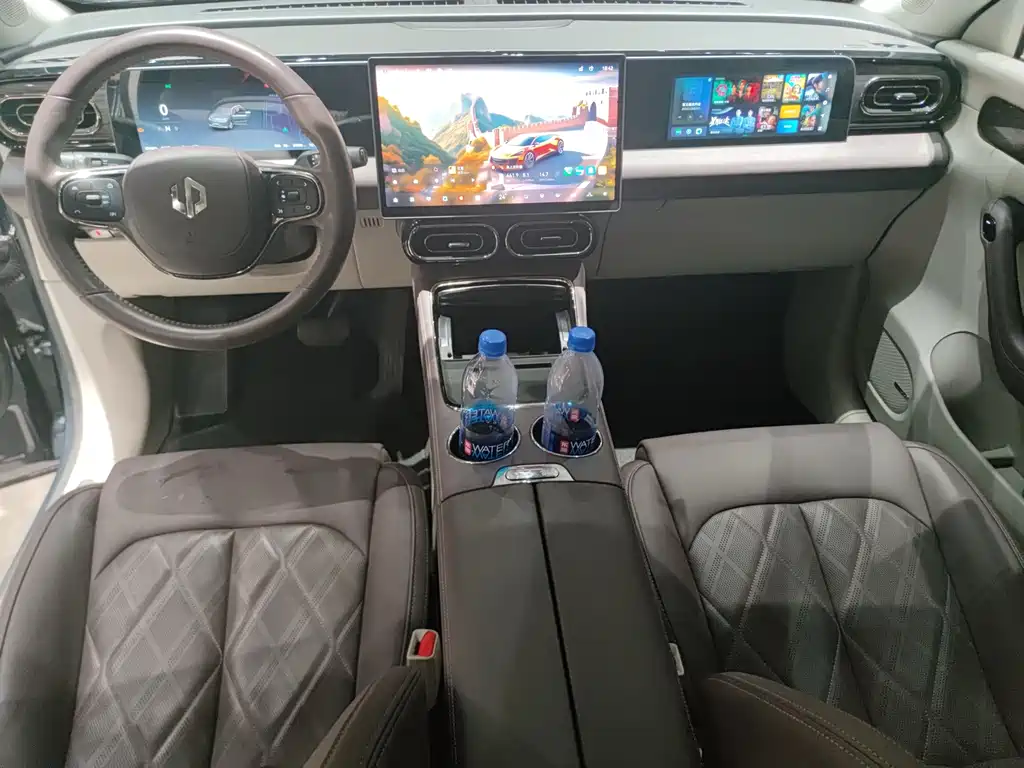 Leapmotor Leapmotor C11 — миниатюра 10