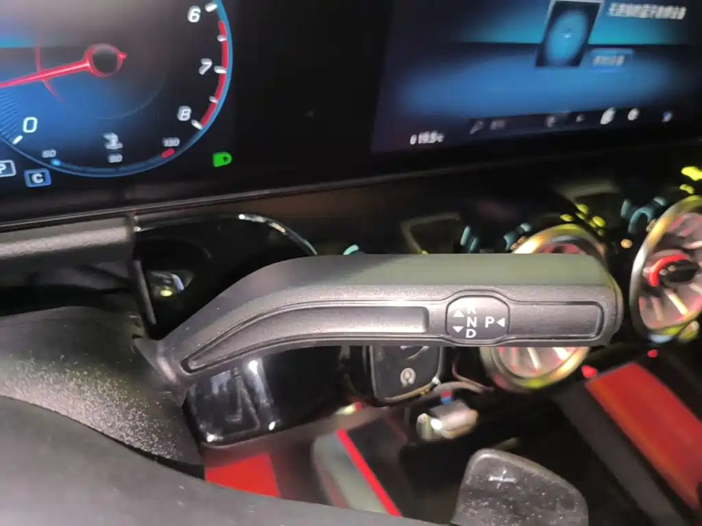 Mercedes-Benz GLA — миниатюра 14