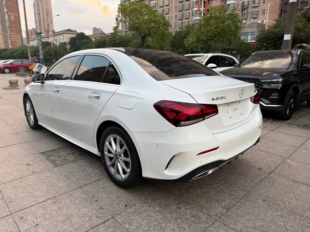 Mercedes-Benz A-Class — миниатюра 9