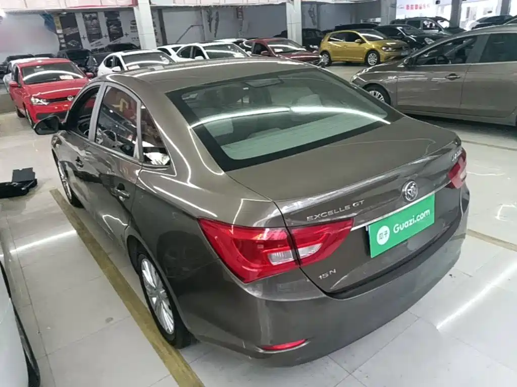 Buick Excelle — миниатюра 5