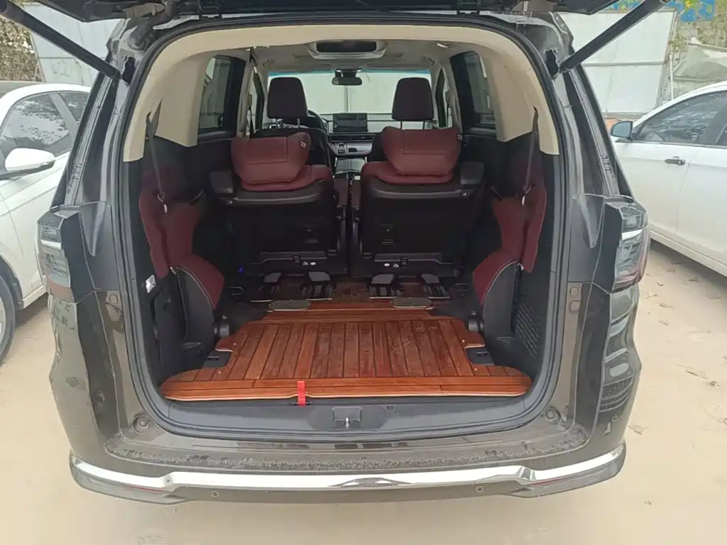 Honda Elysion — миниатюра 19