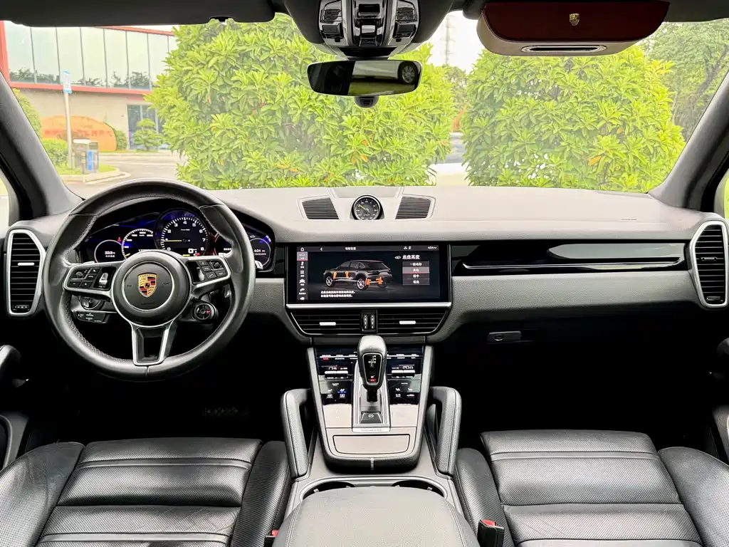 Porsche Cayenne Hybrid — миниатюра 21